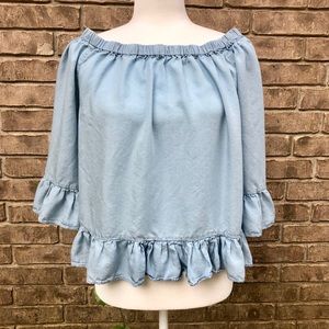 Jane & Delancey: ruffled chambray top